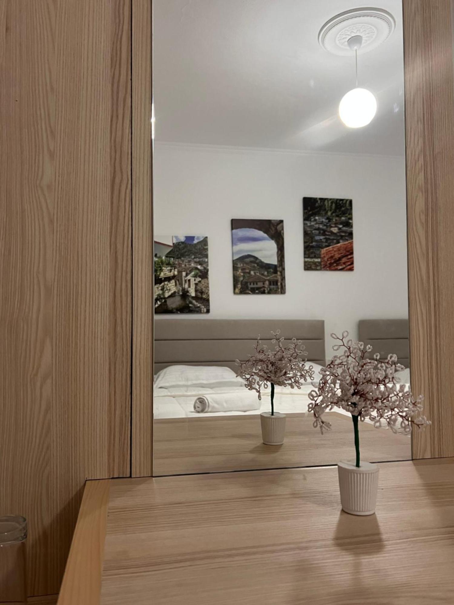 Hotel Villa Edis Берат Экстерьер фото