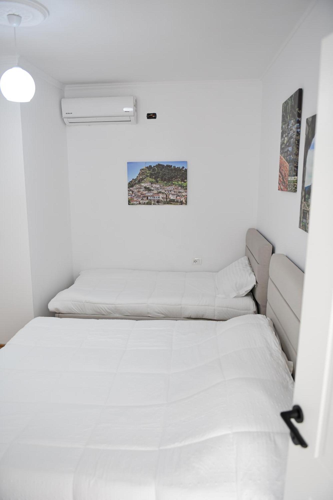 Hotel Villa Edis Берат Экстерьер фото